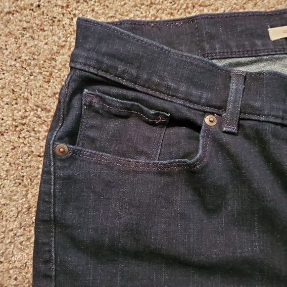 AUTHENTIC Levi's Classic Straight Jeans - Picture 6 of 14